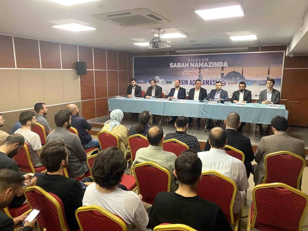 2025'in En Dinamik Nevresim Takımı Tasarımları: Gençler Ve Aileler İçin 2025'in En Dinamik Nevresim Takımı Tasarımları: Gençler Ve Aileler İçin