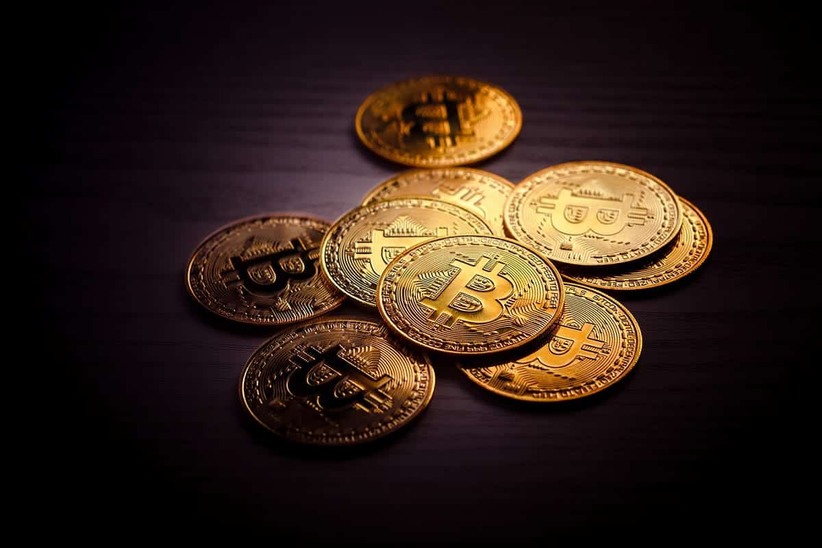 2025 Investment Outlook: MicroStrategy Stock Vs. Bitcoin 2025 Investment Outlook: MicroStrategy Stock Vs. Bitcoin