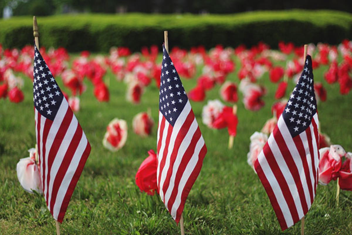 2025 Memorial Day Travel: When To Fly For The Best Prices & Least Crowds 2025 Memorial Day Travel: When To Fly For The Best Prices & Least Crowds