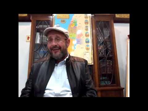 גיל 50+ ונראית נפלא: סוד היופי של ג'יליאן אנדרסון