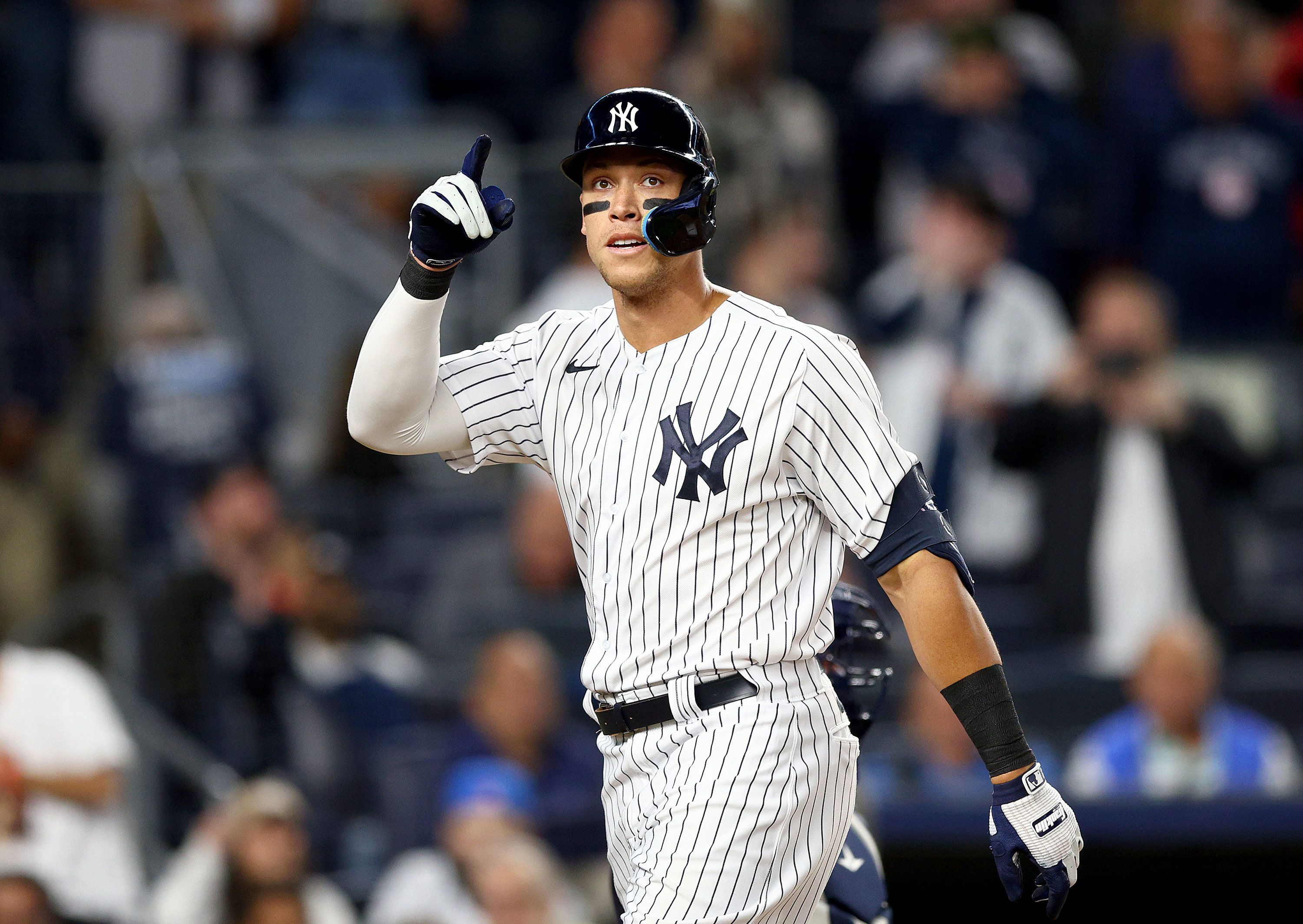 Aaron Judge's 2025 On-Field Goal: The Push-Up Revelation Aaron Judge's 2025 On-Field Goal: The Push-Up Revelation