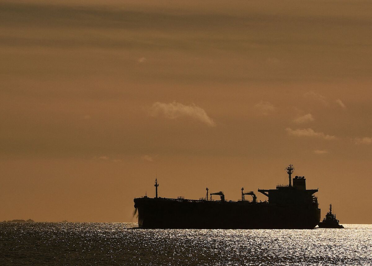 Activity In The Arctic: Putin's Shadow Fleet And Strategic Ambitions Activity In The Arctic: Putin's Shadow Fleet And Strategic Ambitions