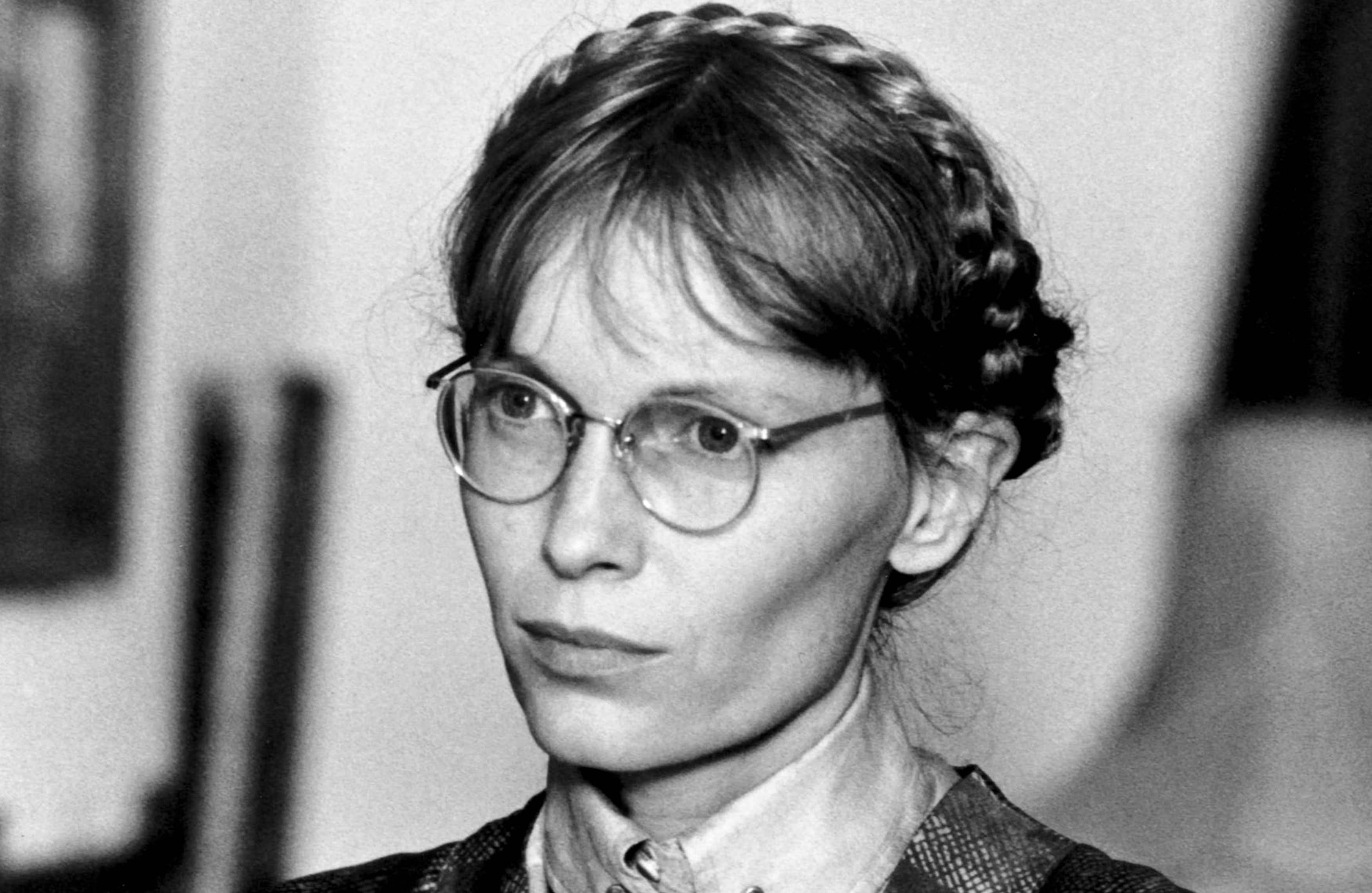 Actress Mia Farrow Seeks Legal Action Against Trump For Venezuela Deportation Policy Actress Mia Farrow Seeks Legal Action Against Trump For Venezuela Deportation Policy