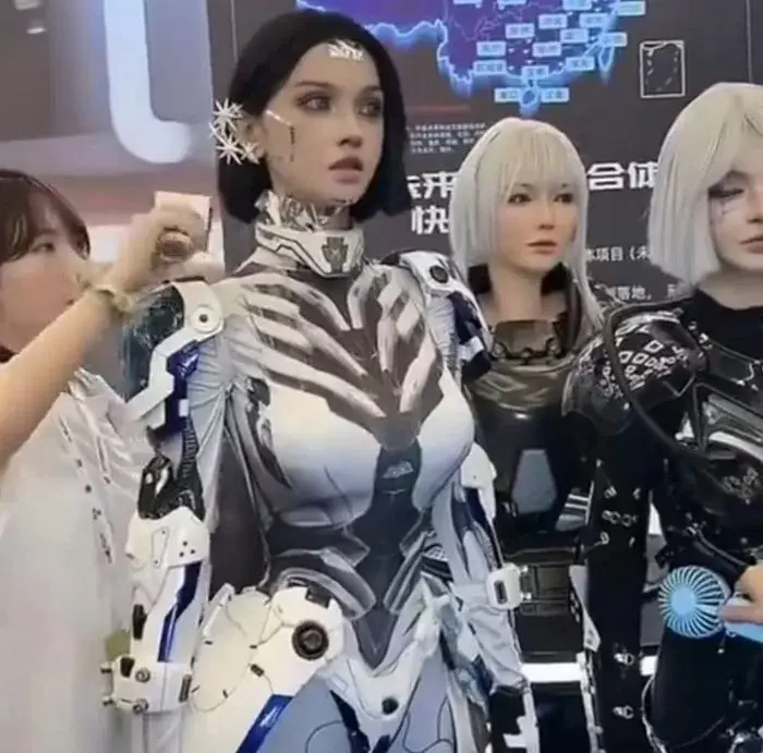 今泉大輔氏解説:中国ヒューマノイド企業とADAS業界の展望、そしてNVIDIAの役割 今泉大輔氏解説:中国ヒューマノイド企業とADAS業界の展望、そしてNVIDIAの役割