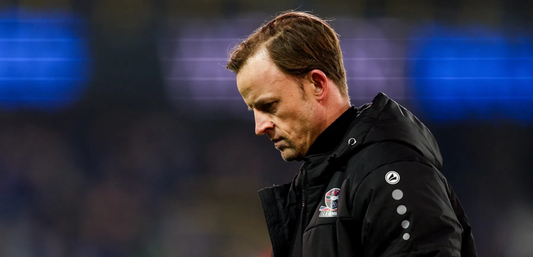 Ajax-icoon Furieus: Genegeerd Door De Club Ajax-icoon Furieus: Genegeerd Door De Club