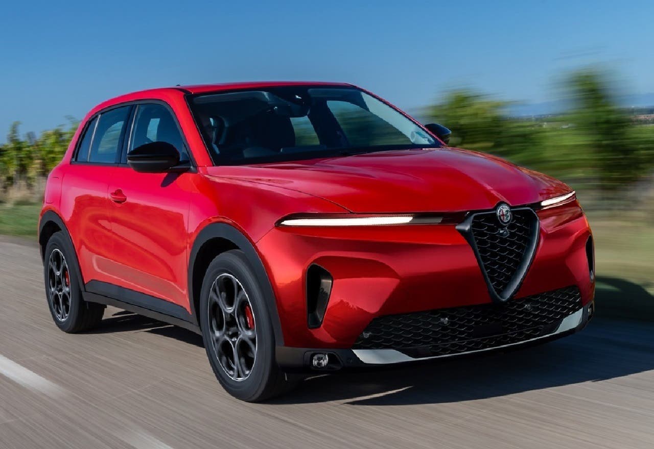 Alfa Romeo Junior 1.2 Turbo Speciale : Un Essai Complet Par Le Matin Auto Alfa Romeo Junior 1.2 Turbo Speciale : Un Essai Complet Par Le Matin Auto