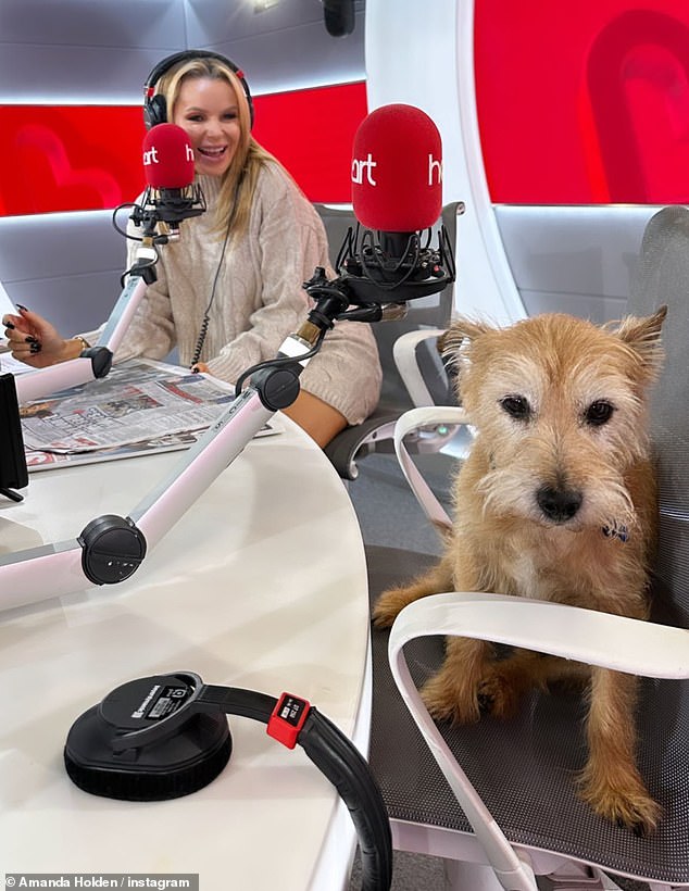 Amanda Holden's Dog Grooming Habit Disgusts Heart Listeners Amanda Holden's Dog Grooming Habit Disgusts Heart Listeners