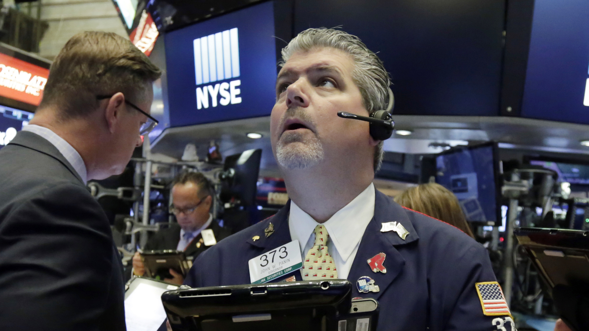 Amsterdam Stock Exchange Plunges 2% After Trump's Tariff Hike Amsterdam Stock Exchange Plunges 2% After Trump's Tariff Hike
