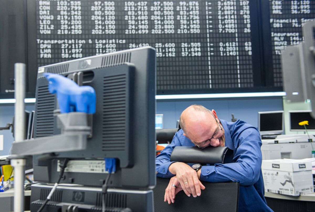 Amsterdam Stock Market Suffers Significant Decline Amsterdam Stock Market Suffers Significant Decline