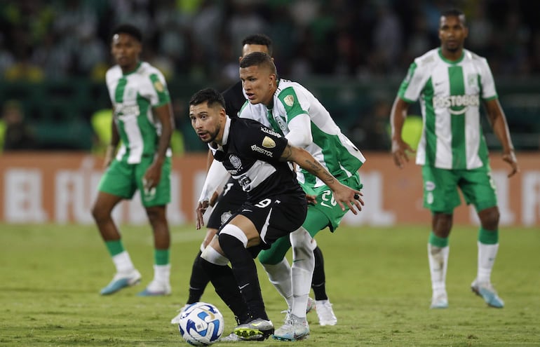 Análisis Del Partido: Peñarol 0 - 2 Olimpia - Goles Y Resumen Análisis Del Partido: Peñarol 0 - 2 Olimpia - Goles Y Resumen