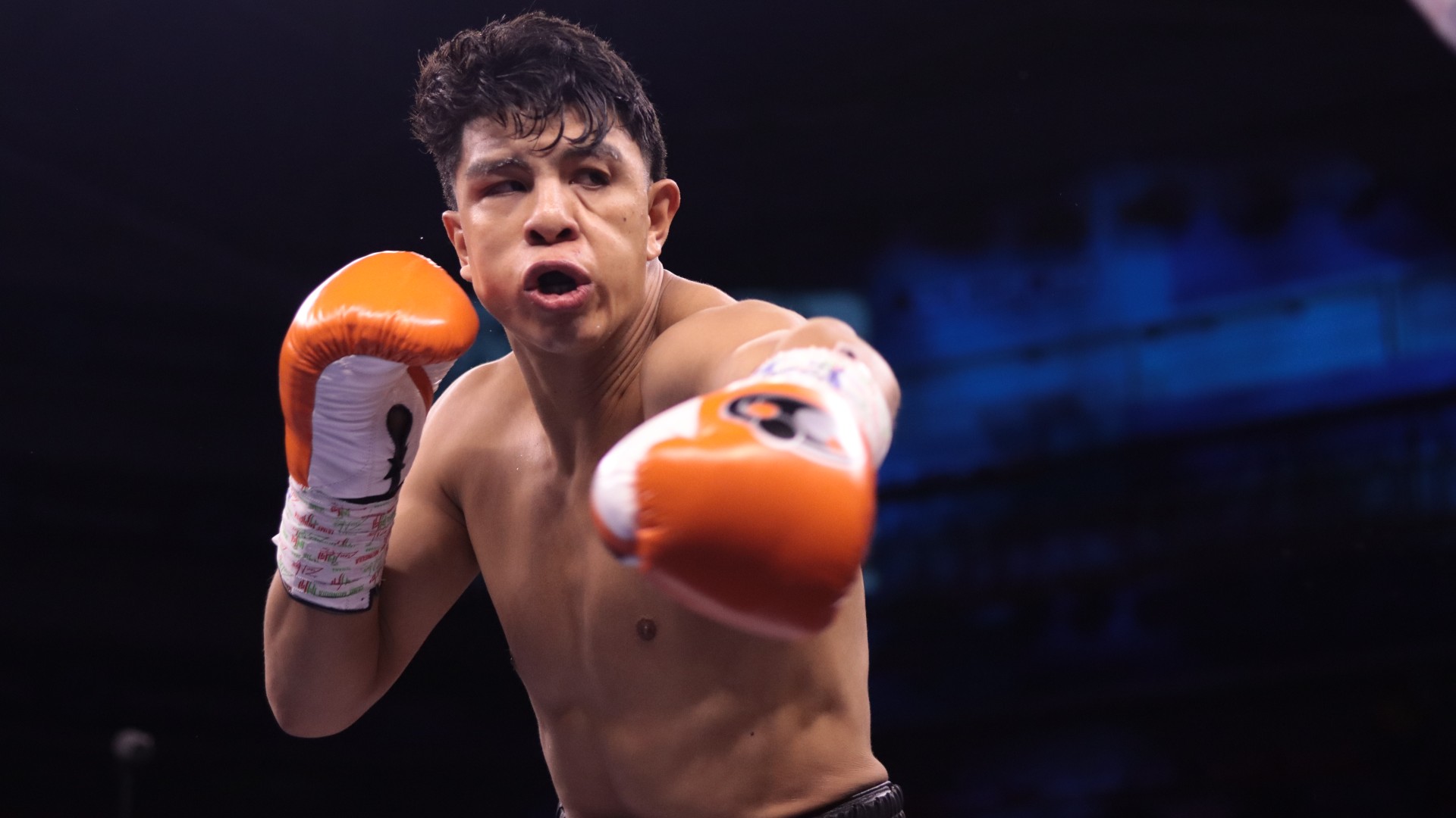 Analysis: The Tactical Changes That Led To Munguia's Win Against Surace