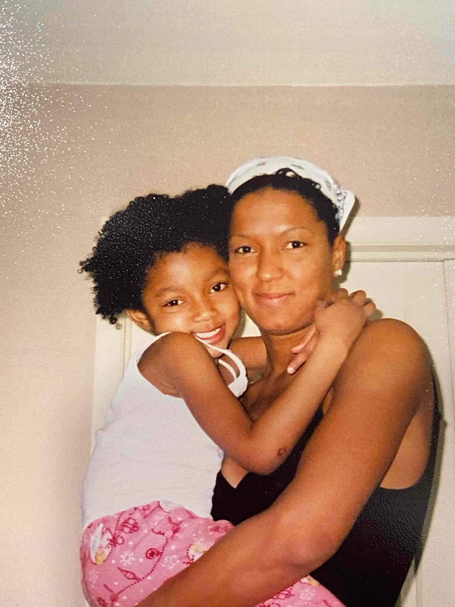 Angel Reese Shares Heartwarming Photos With Mom, Angel Webb Reese Angel Reese Shares Heartwarming Photos With Mom, Angel Webb Reese
