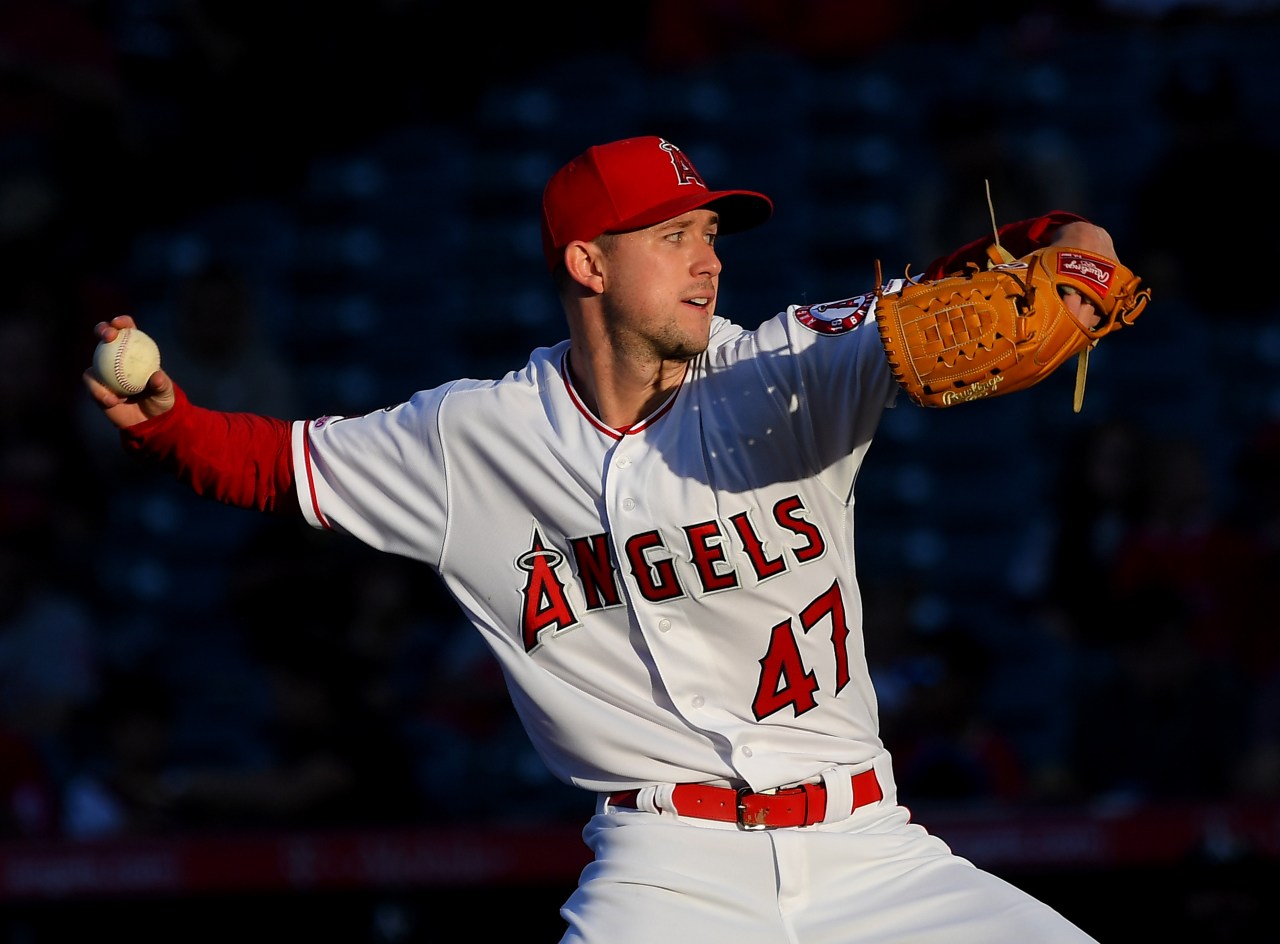 Angels Hold On For Fourth Straight Win Angels Hold On For Fourth Straight Win