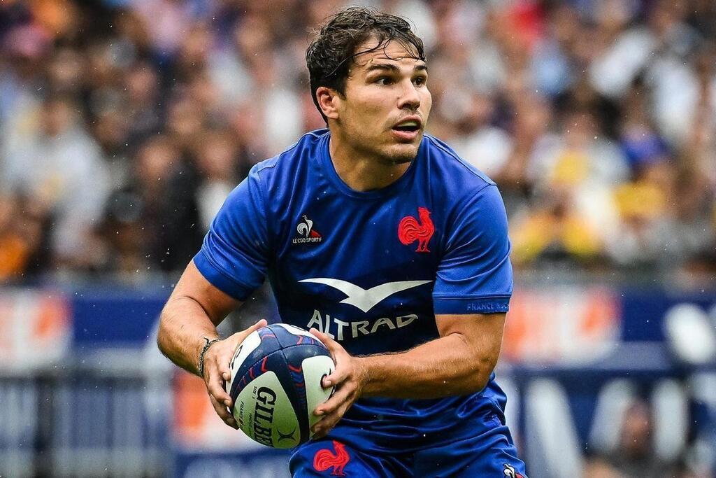 Antoine Dupont's 11-Point Performance: France Dominates Italy In Rugby Antoine Dupont's 11-Point Performance: France Dominates Italy In Rugby