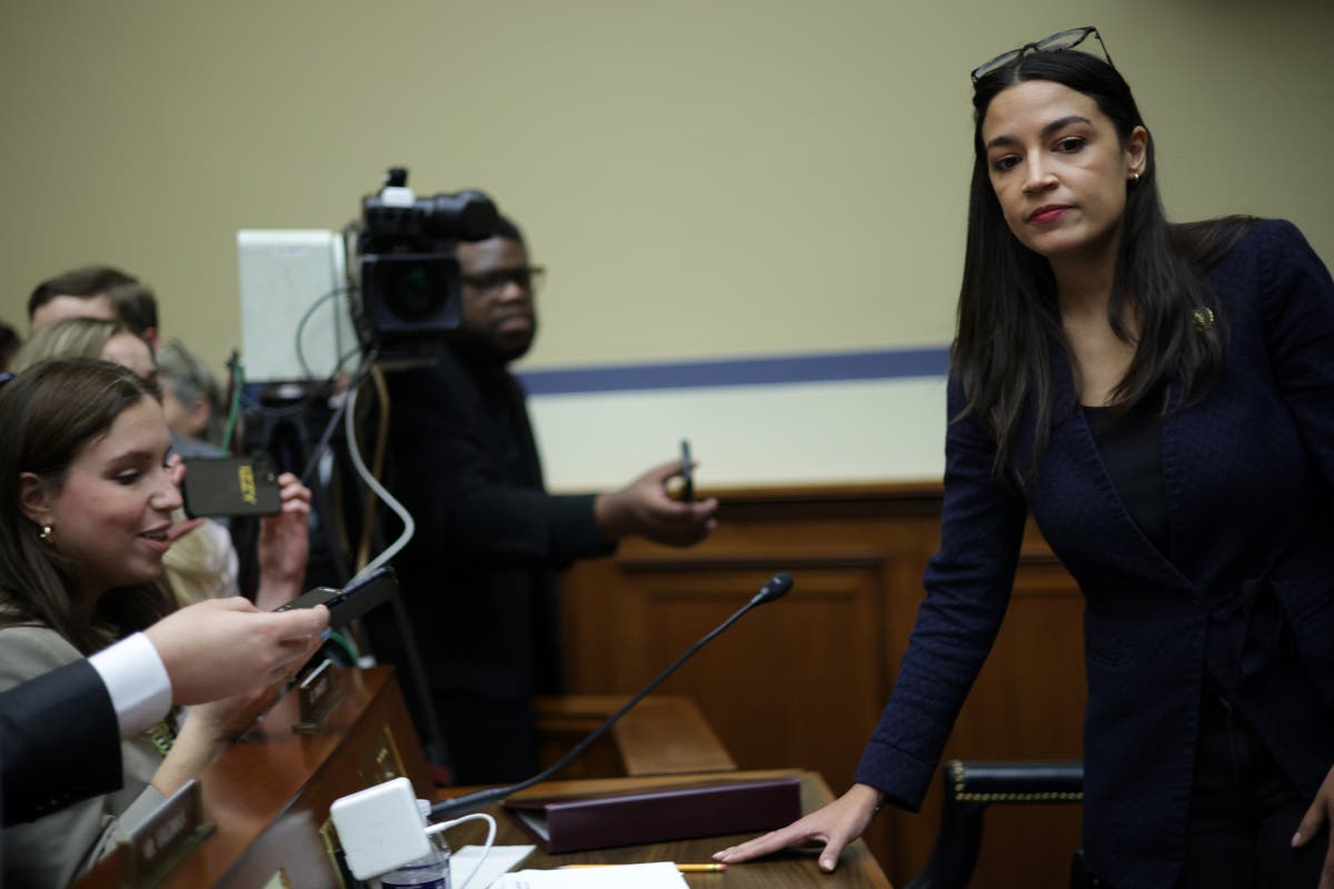 AOC's Sharp Criticism Of Pro-Trump Fox News Commentary AOC's Sharp Criticism Of Pro-Trump Fox News Commentary