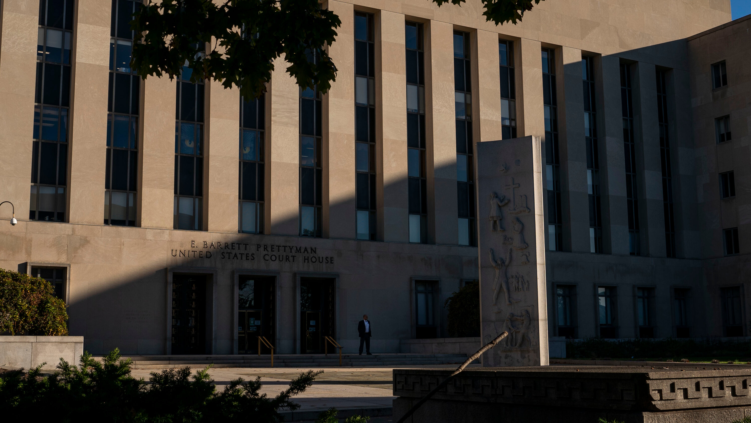 Appeals Court Rejects Trump's Alien Enemies Act Challenge Appeals Court Rejects Trump's Alien Enemies Act Challenge