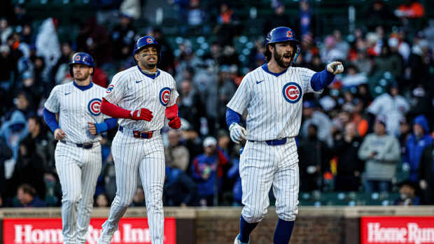 Armstrong's Double-Homer Performance Leads Cubs To Series Win Against Dodgers Armstrong's Double-Homer Performance Leads Cubs To Series Win Against Dodgers