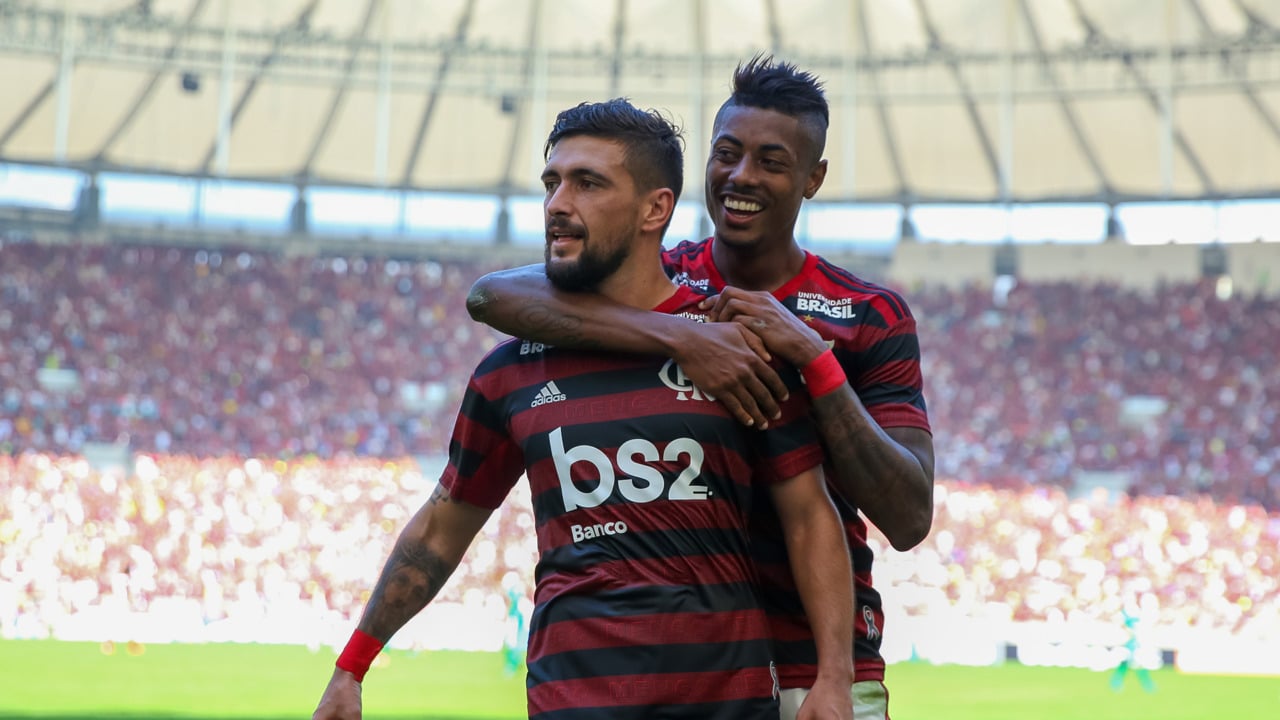 Arrascaeta: Dupla De Gols Decisive Na Vitória Do Flamengo No Brasileirão Arrascaeta: Dupla De Gols Decisive Na Vitória Do Flamengo No Brasileirão
