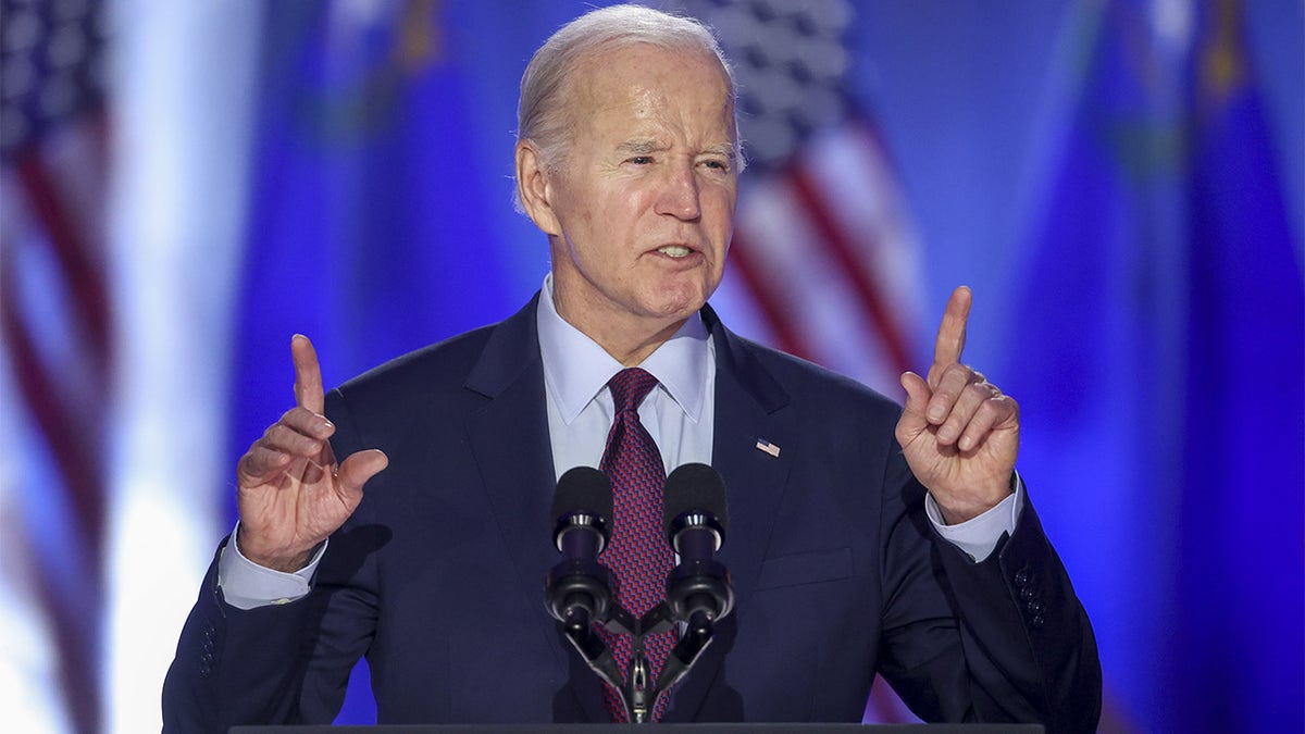 Assessing Biden's Mental Health: Warren's Response Under Scrutiny Assessing Biden's Mental Health: Warren's Response Under Scrutiny