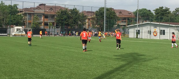 ATFF Futbol Altyapı Seçmeleri: Stuttgart'ta Kayıtlar Açıldı ATFF Futbol Altyapı Seçmeleri: Stuttgart'ta Kayıtlar Açıldı