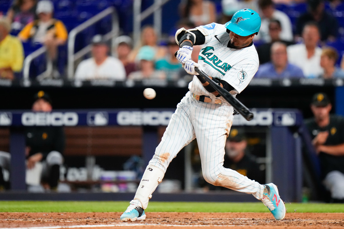 Baseball: Padre Luis Arraez Injured In Hard Collision Baseball: Padre Luis Arraez Injured In Hard Collision