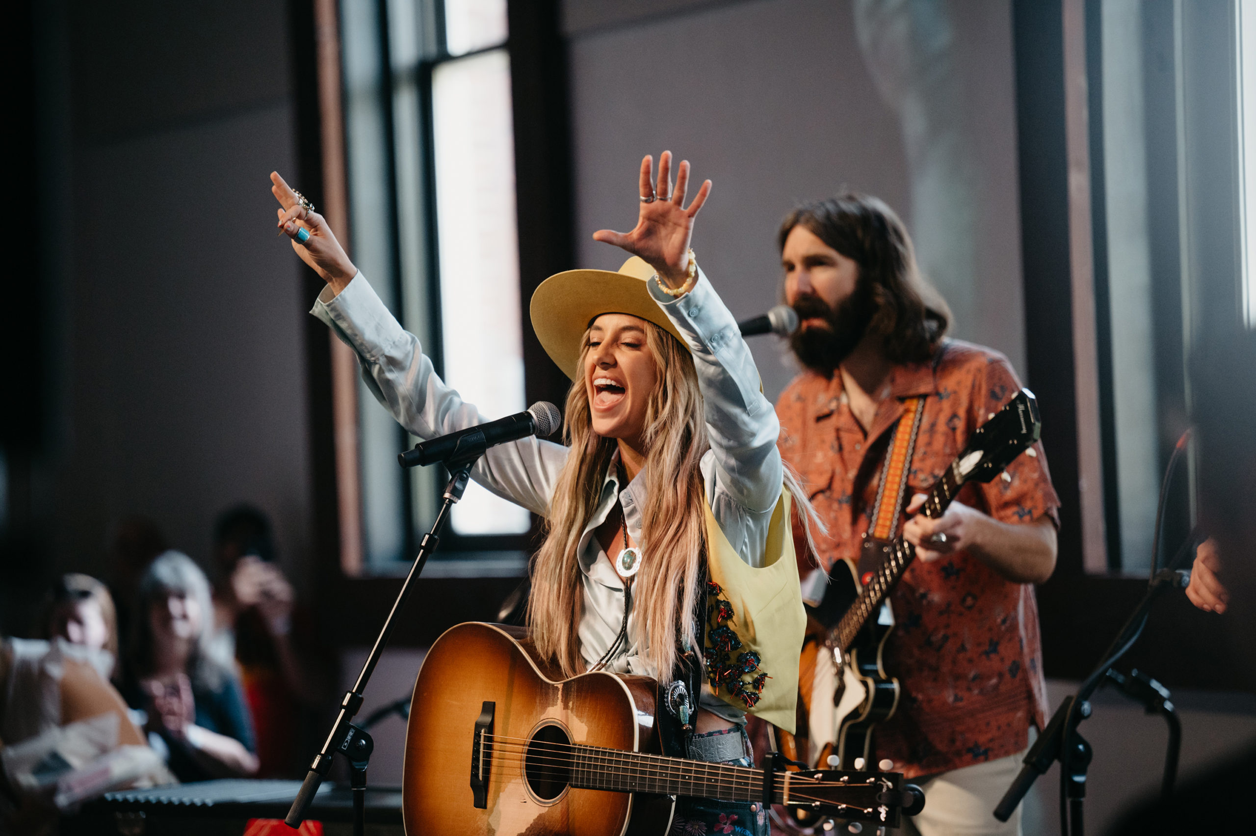 Benson Boone And Lainey Wilson Set To Perform At The American Music Awards Benson Boone And Lainey Wilson Set To Perform At The American Music Awards