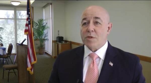 Bernard Kerik: Former NYC Police Commissioner Dies At 69 Bernard Kerik: Former NYC Police Commissioner Dies At 69