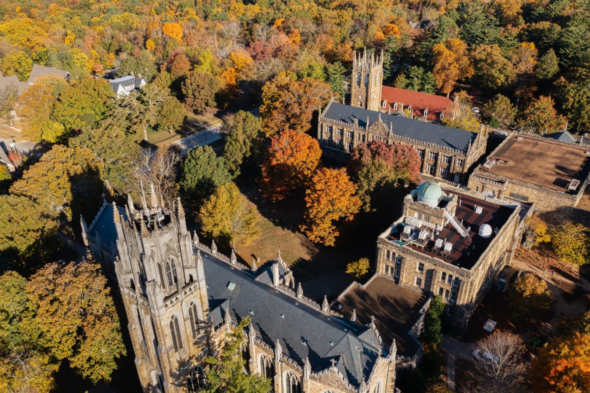 Best College Towns In Michigan: Comparing [City Name] To Other Options