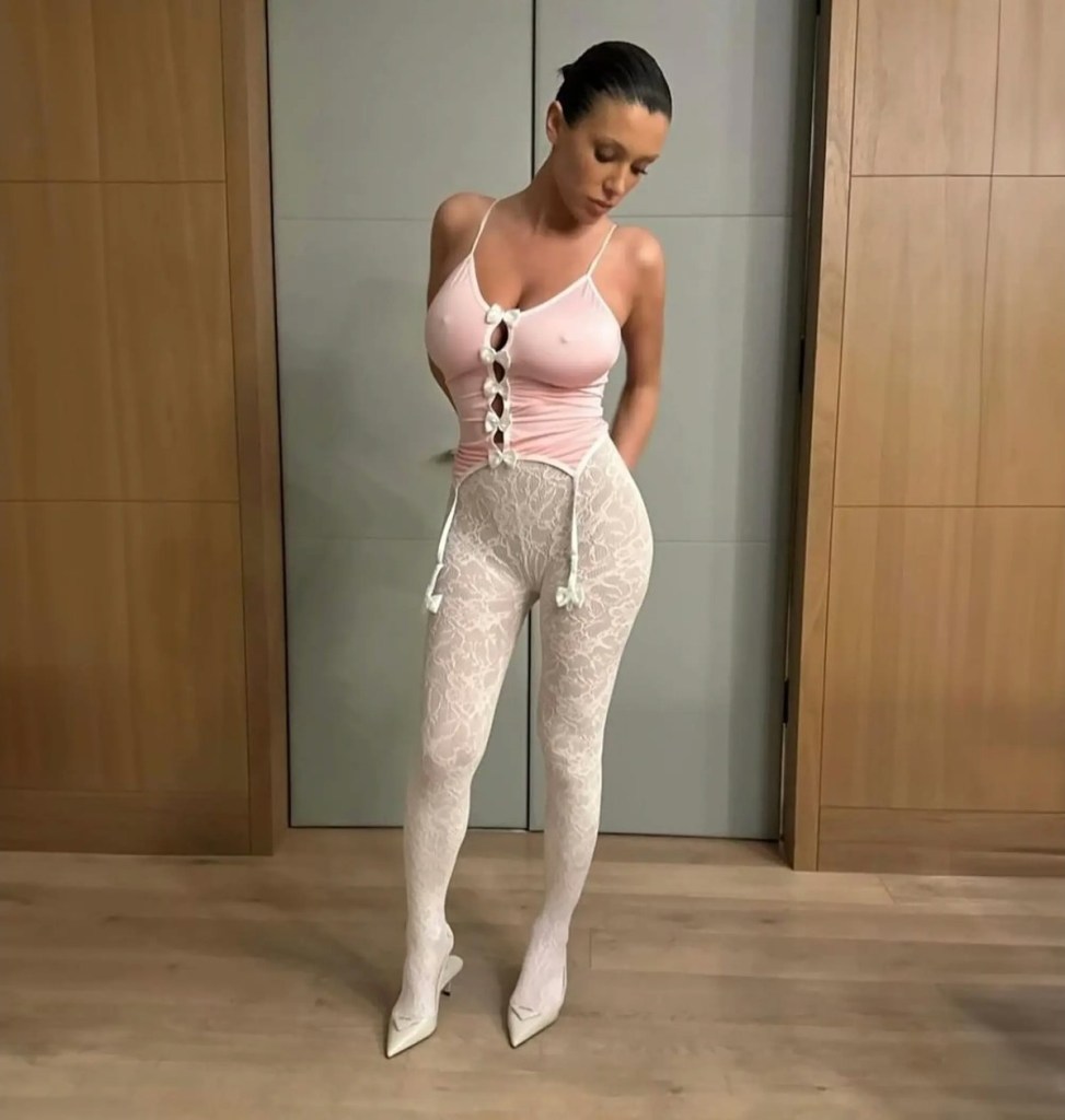 Bianca Censori's Revealing Roller Skating Attire: Photos Bianca Censori's Revealing Roller Skating Attire: Photos