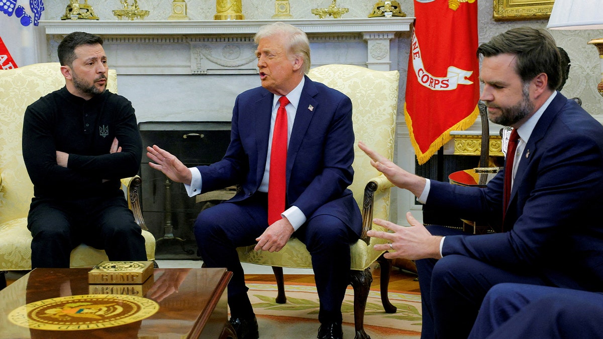 Biden's Ukraine Policy Under Scrutiny: Vance Seeks Clarification On Trump Era Actions Biden's Ukraine Policy Under Scrutiny: Vance Seeks Clarification On Trump Era Actions
