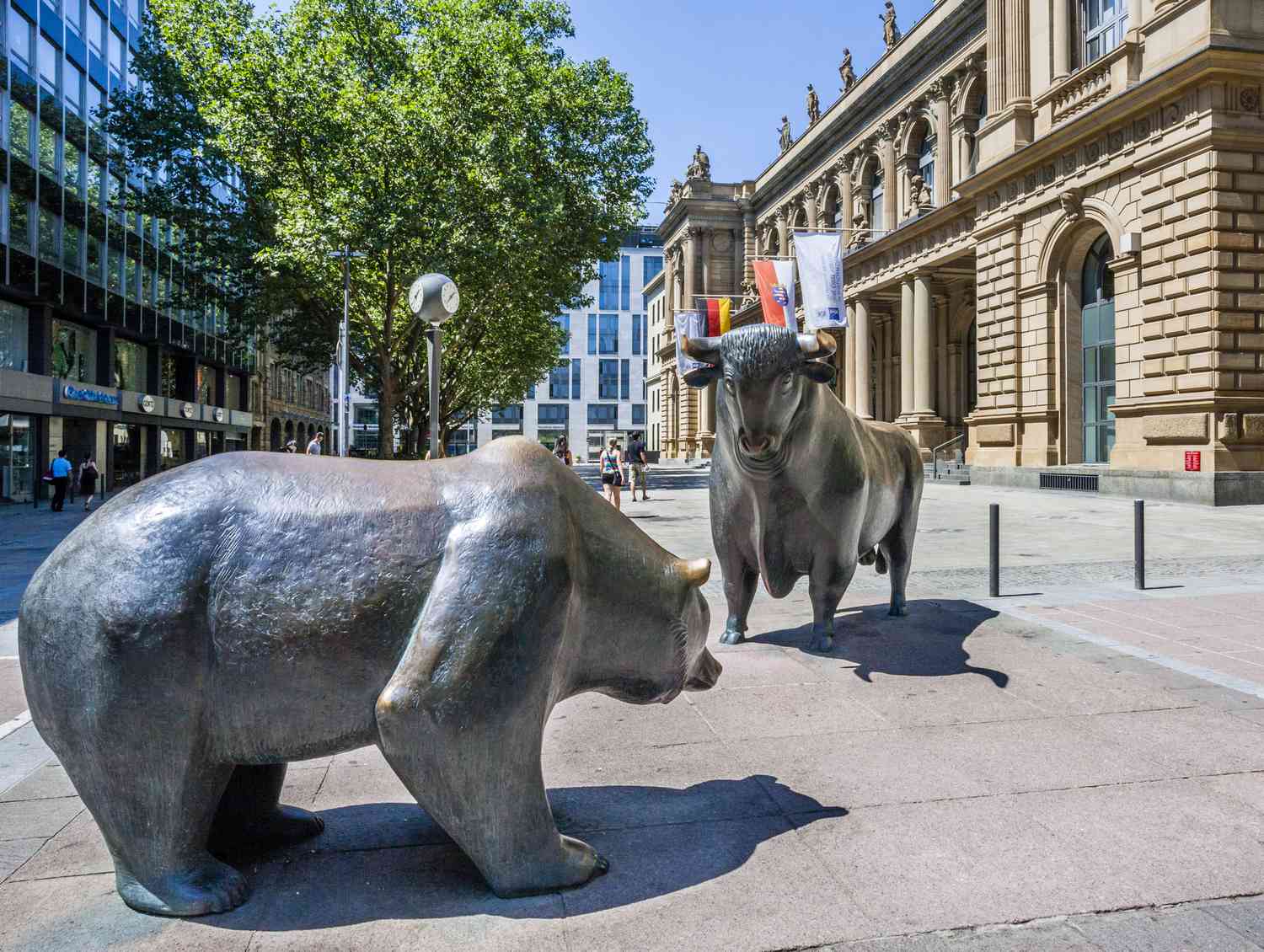 Big Wall Street Comeback: Bear Market Bets Upended Big Wall Street Comeback: Bear Market Bets Upended
