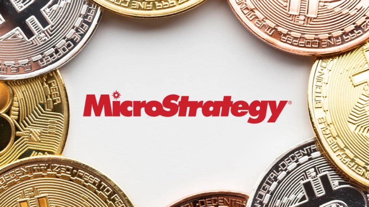 Bitcoin Vs. MicroStrategy Stock: Which To Buy In 2025? Bitcoin Vs. MicroStrategy Stock: Which To Buy In 2025?