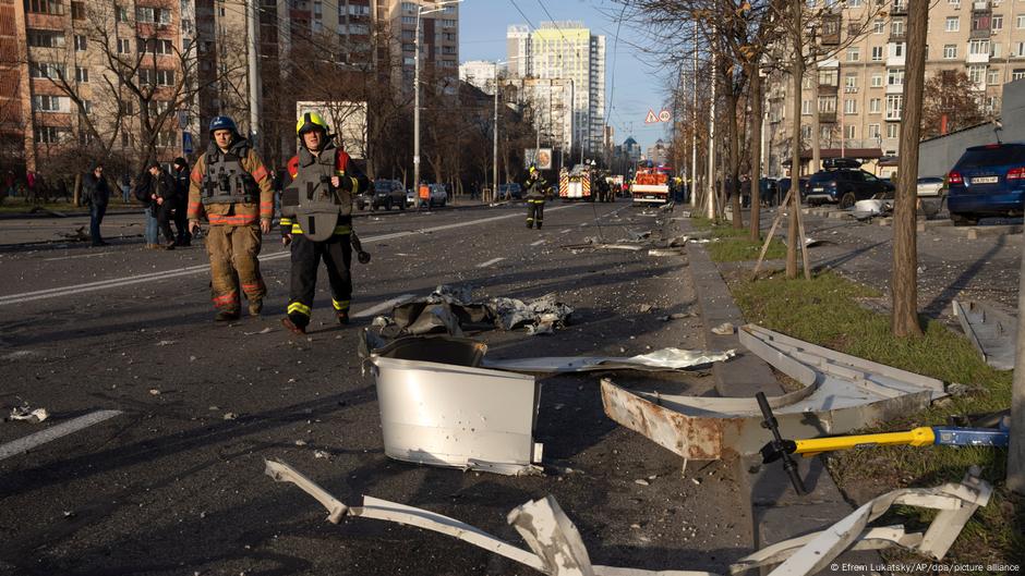 Более 200 Ракет И Дронов: Россия Нанесла Массированный Удар По Украине Более 200 Ракет И Дронов: Россия Нанесла Массированный Удар По Украине
