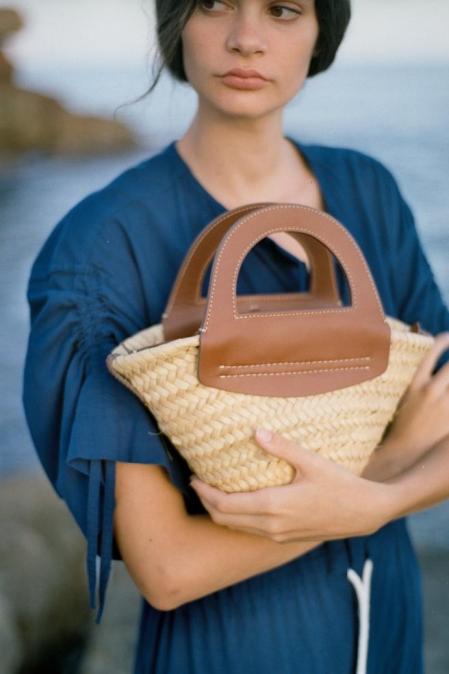 Bolsos Hereu: La Marca Catalana Que Conquista A Dakota Johnson Y A Las It Girls Bolsos Hereu: La Marca Catalana Que Conquista A Dakota Johnson Y A Las It Girls
