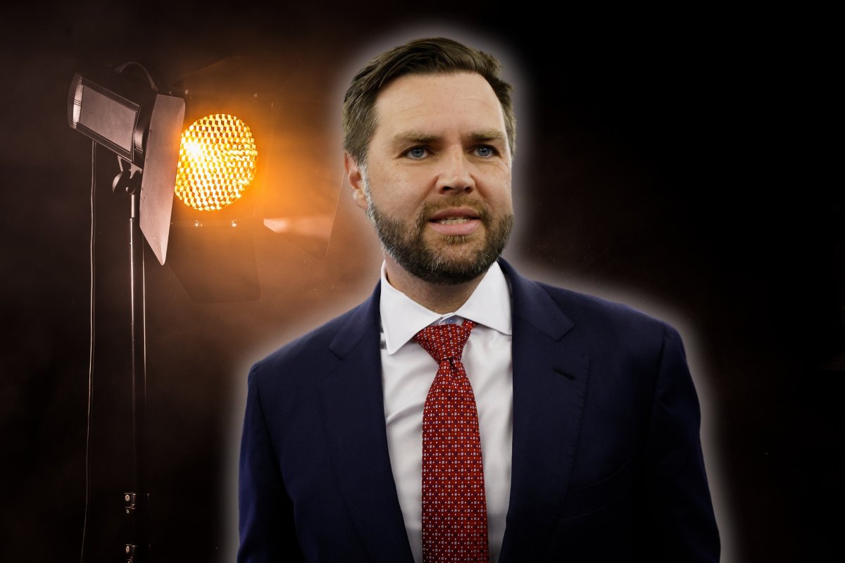 Bowen Yang's Public Plea: A New JD Vance On SNL? Bowen Yang's Public Plea: A New JD Vance On SNL?