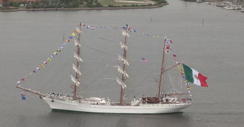 Brooklyn Bridge Tragedy: Mexican Navy Training Ship Involved, Two Fatalities Brooklyn Bridge Tragedy: Mexican Navy Training Ship Involved, Two Fatalities