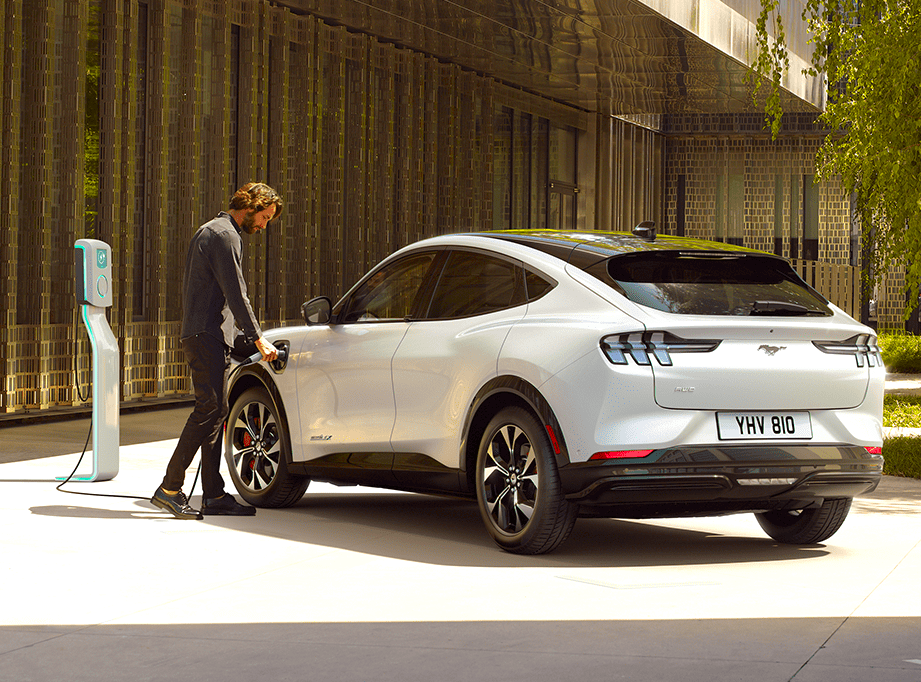 BYD's 5-Minute EV Charging: A Game Changer? BYD's 5-Minute EV Charging: A Game Changer?