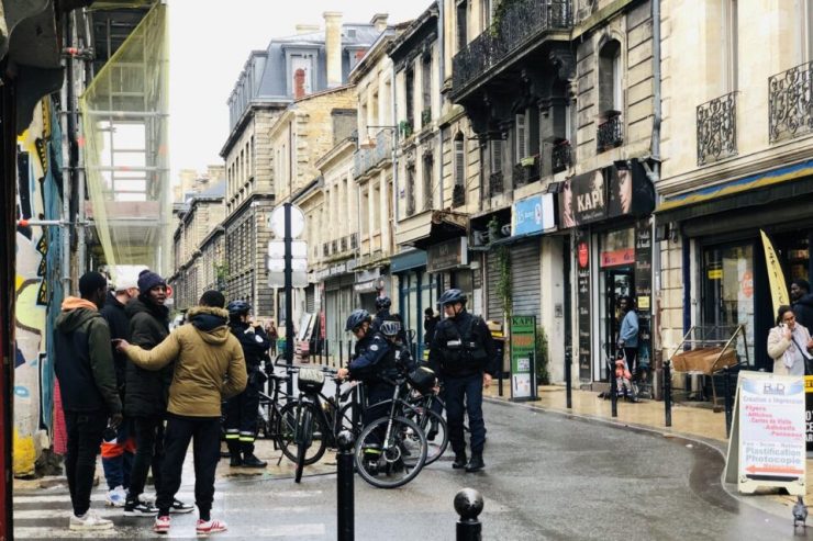 C'était Mon Meilleur Ami : Expulsion Sous OQTF, Le Choc Des Collégiens Et De Leurs Camarades C'était Mon Meilleur Ami : Expulsion Sous OQTF, Le Choc Des Collégiens Et De Leurs Camarades