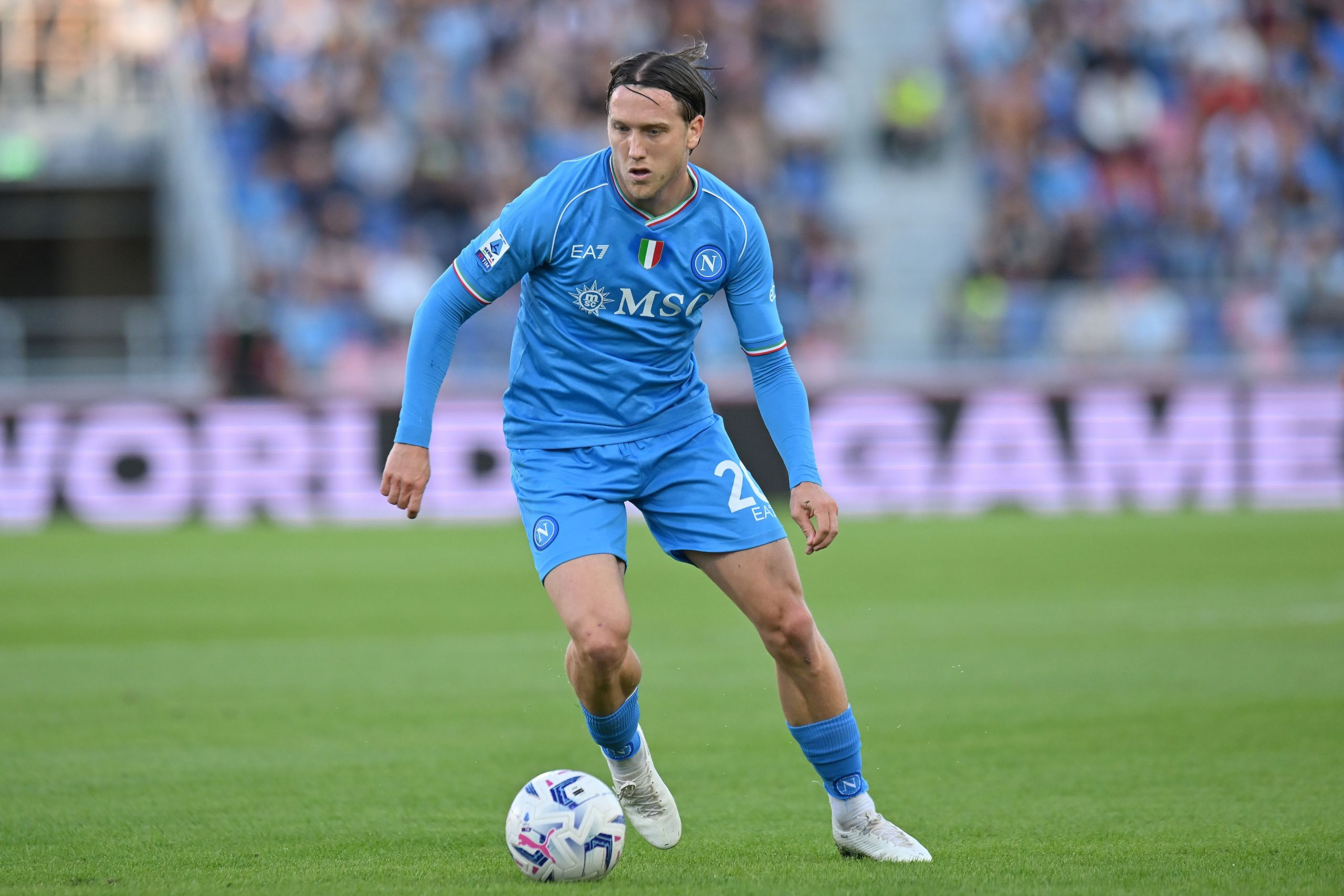 Calf Injury Setback For Inter Milan's Piotr Zielinski: Potential Weeks Out Calf Injury Setback For Inter Milan's Piotr Zielinski: Potential Weeks Out
