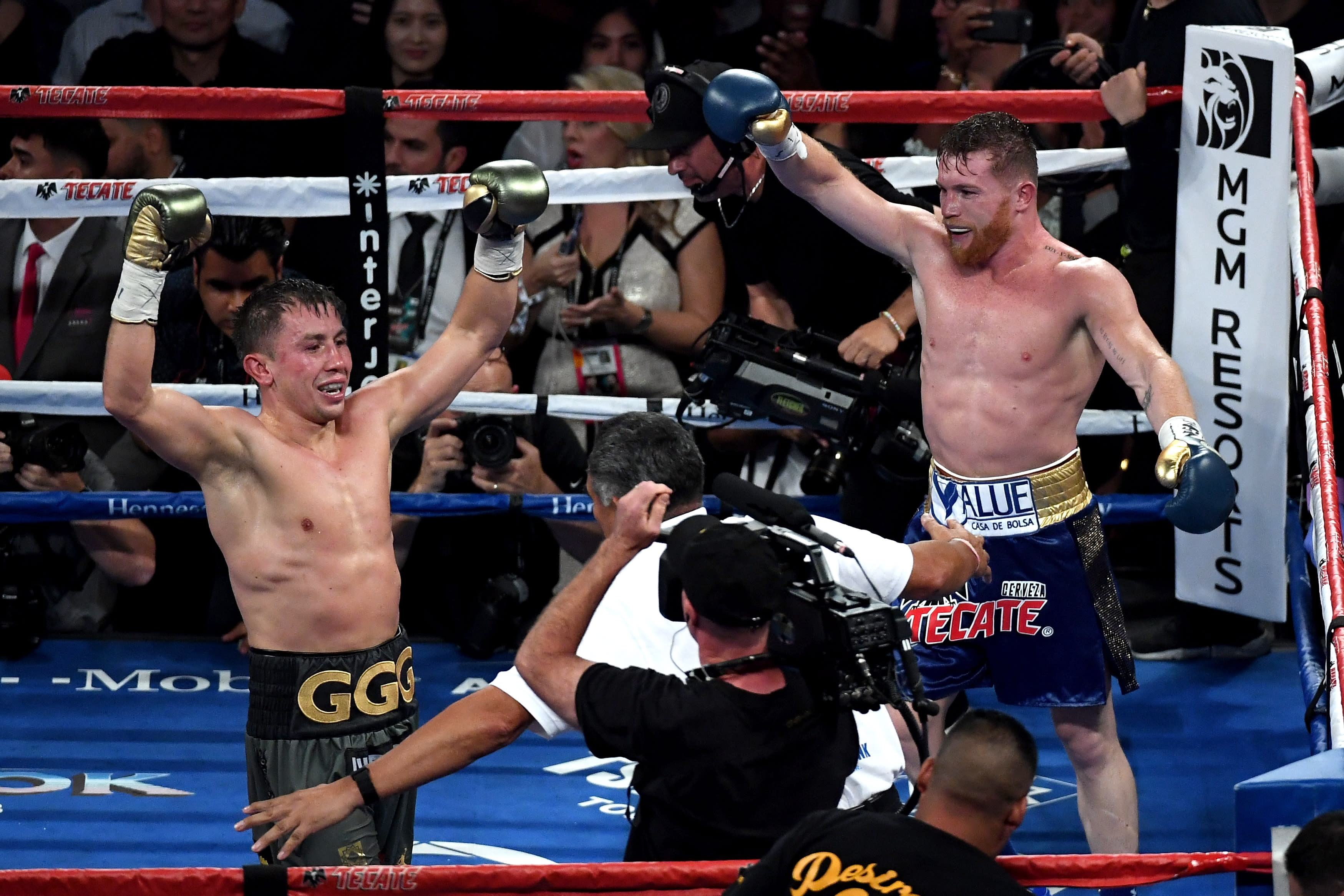 Canelo's Past Opponent Eyes Rematch After Recent Knockout Win Canelo's Past Opponent Eyes Rematch After Recent Knockout Win