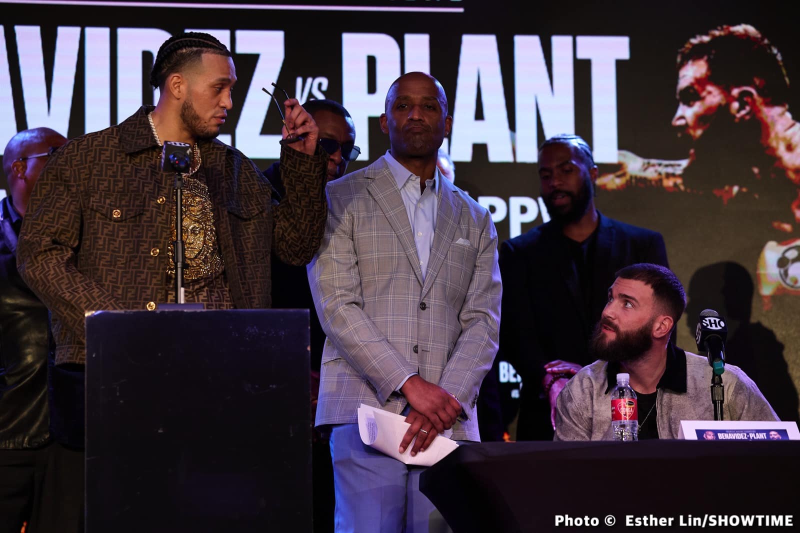 Canelo's Words: Understanding His Displeasure With David Benavidez Canelo's Words: Understanding His Displeasure With David Benavidez