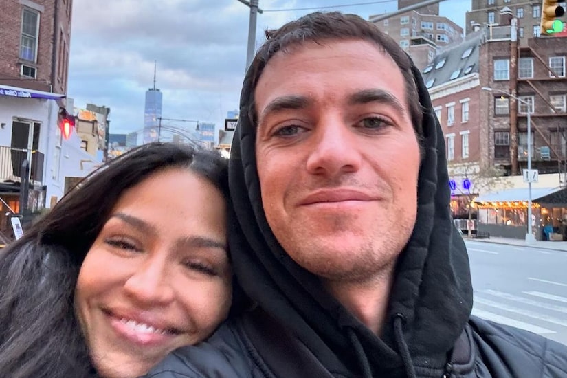 Cassie Ventura's Pregnancy: Red Carpet Debut With Husband Alex Fine At MobLand Premiere Cassie Ventura's Pregnancy: Red Carpet Debut With Husband Alex Fine At MobLand Premiere