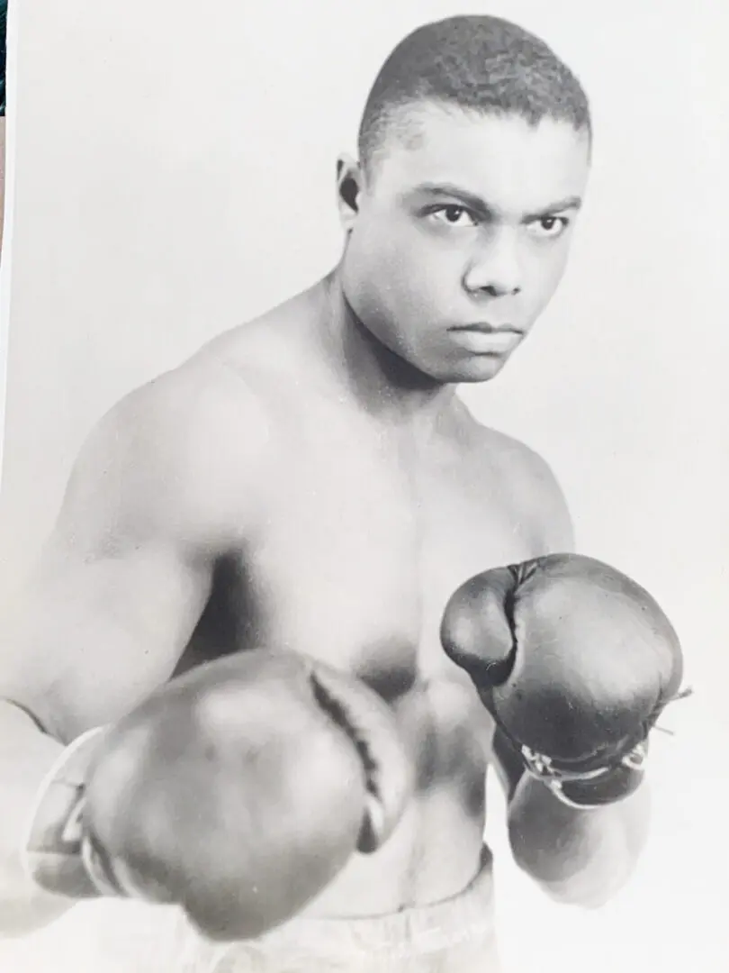 Cassius Clay's Golden Gloves Victory: A Chicago Landmark Cassius Clay's Golden Gloves Victory: A Chicago Landmark