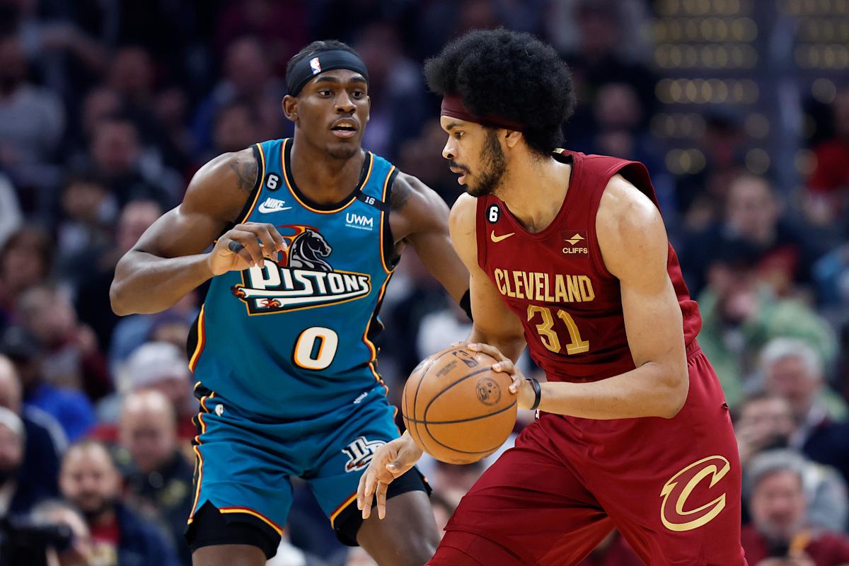 Cavaliers' Dominant Victory: Mitchell And Mobley Power Past Knicks Cavaliers' Dominant Victory: Mitchell And Mobley Power Past Knicks