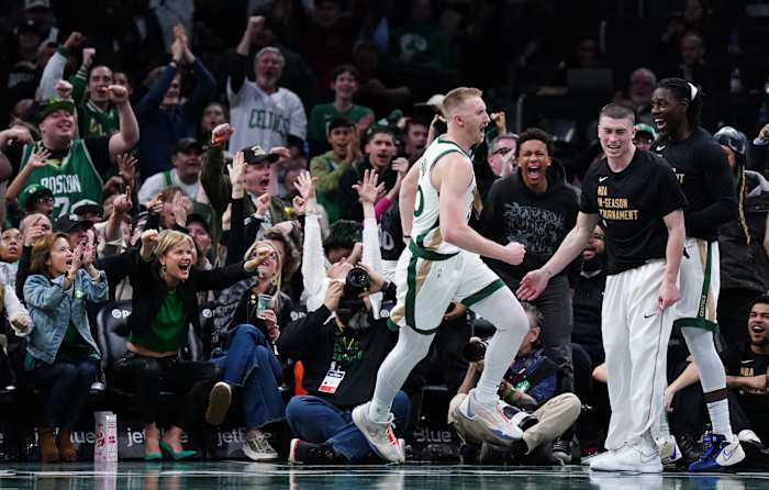 Celtics Clinch Division Title: A Magic Blowout Win Celtics Clinch Division Title: A Magic Blowout Win