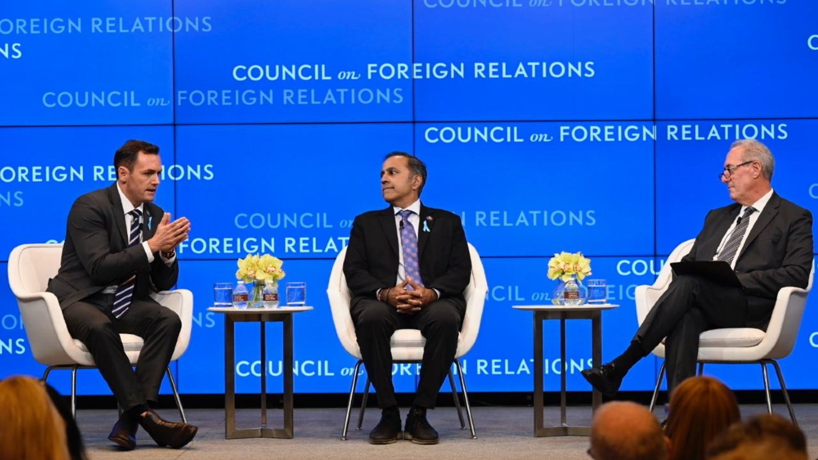 China's Elite Team Aims For Breakthrough US Agreement China's Elite Team Aims For Breakthrough US Agreement