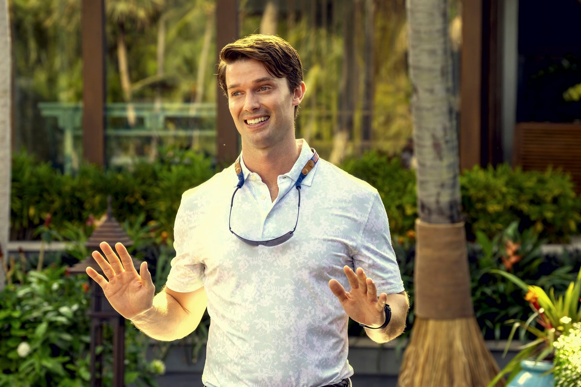 Chris Pratt's Reaction To Patrick Schwarzenegger's White Lotus Scene Chris Pratt's Reaction To Patrick Schwarzenegger's White Lotus Scene
