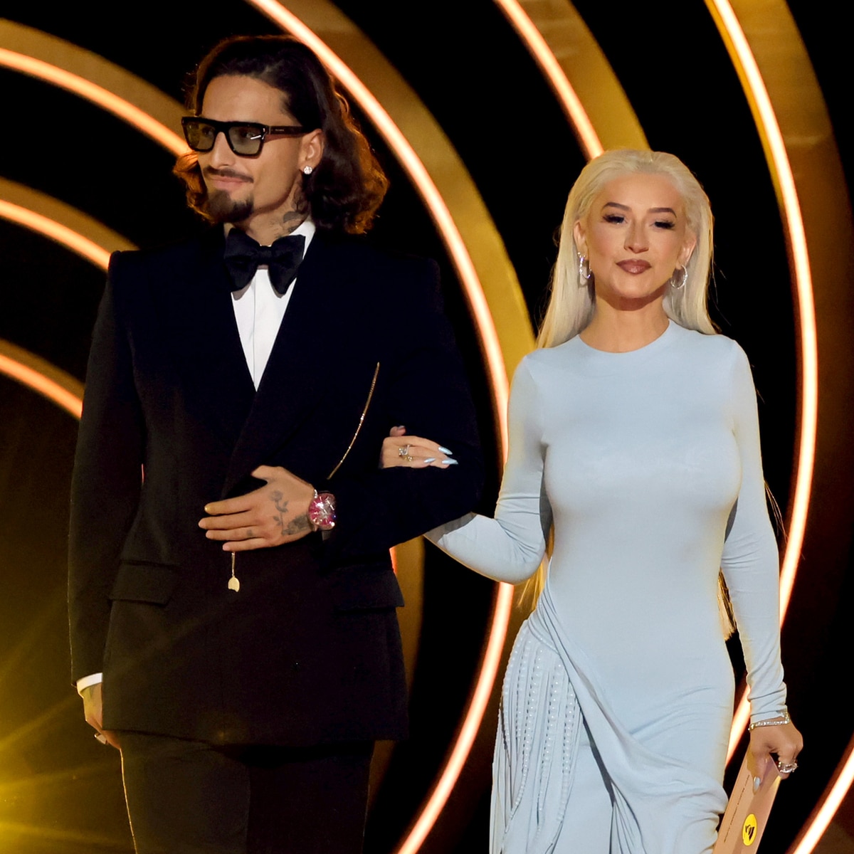 Christina Aguilera's New Look Sparks Debate Among Fans Christina Aguilera's New Look Sparks Debate Among Fans