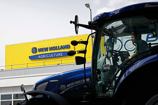 CNH Capital Names Vater Machinery New Holland Dealer Of The Year CNH Capital Names Vater Machinery New Holland Dealer Of The Year