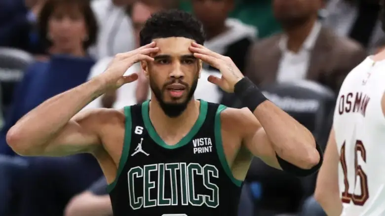 Colin Cowherd Takes Aim At Jayson Tatum Post-Celtics Game 1 Colin Cowherd Takes Aim At Jayson Tatum Post-Celtics Game 1